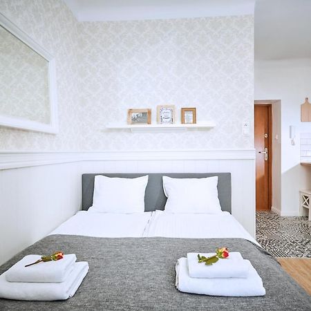 Central Place For You Pl. Bankowy Varşovia Exterior foto